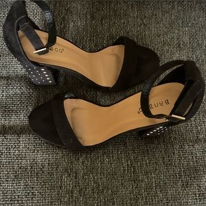 Bamboo black heels faux suede size 9